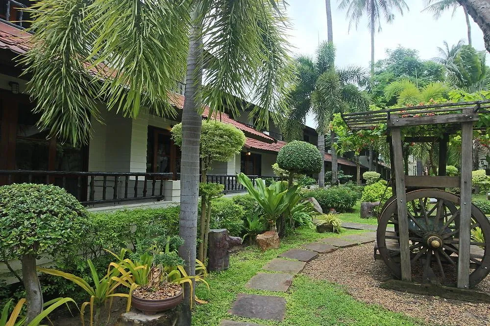 Phi Phi Inn