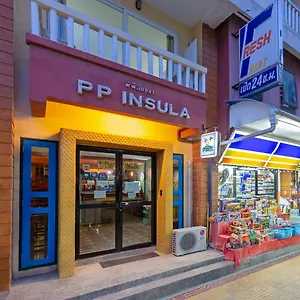 Konukevi Pp Insula, Phi Phi Adaları