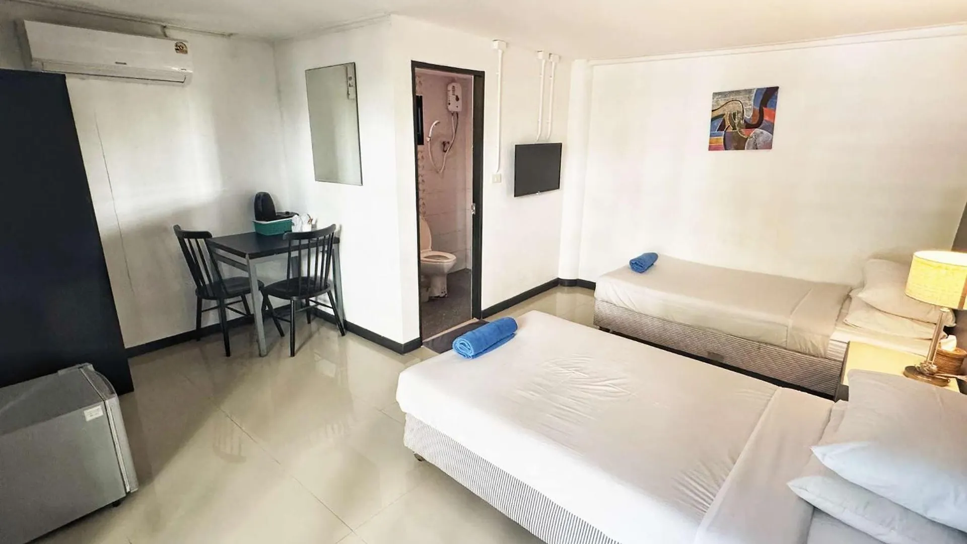 Phi Phi Inn