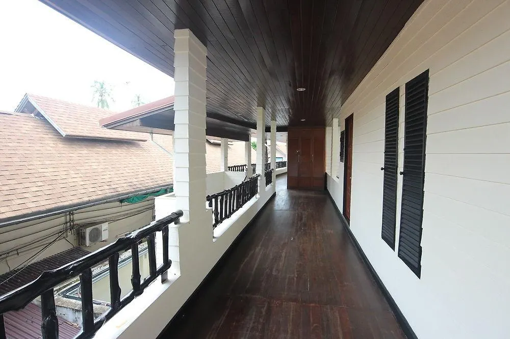 Phi Phi Inn