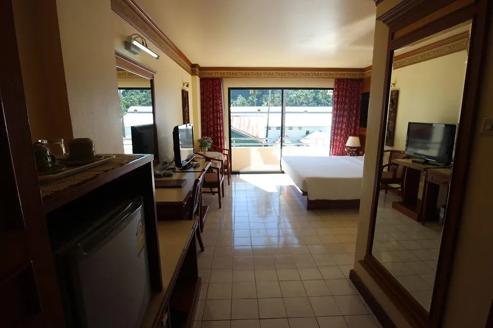 Phi Phi Inn