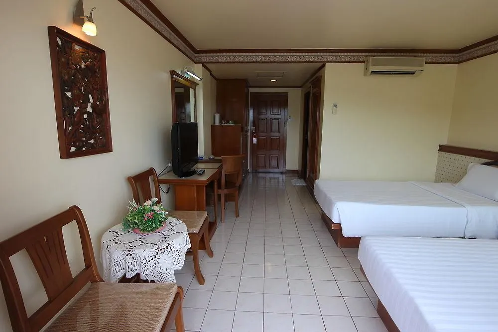 Phi Phi Inn